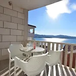 Apartment Resort شقة *