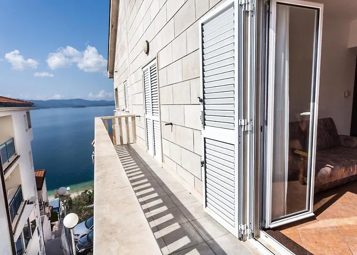 아파트 Apartment Resort 코마르나